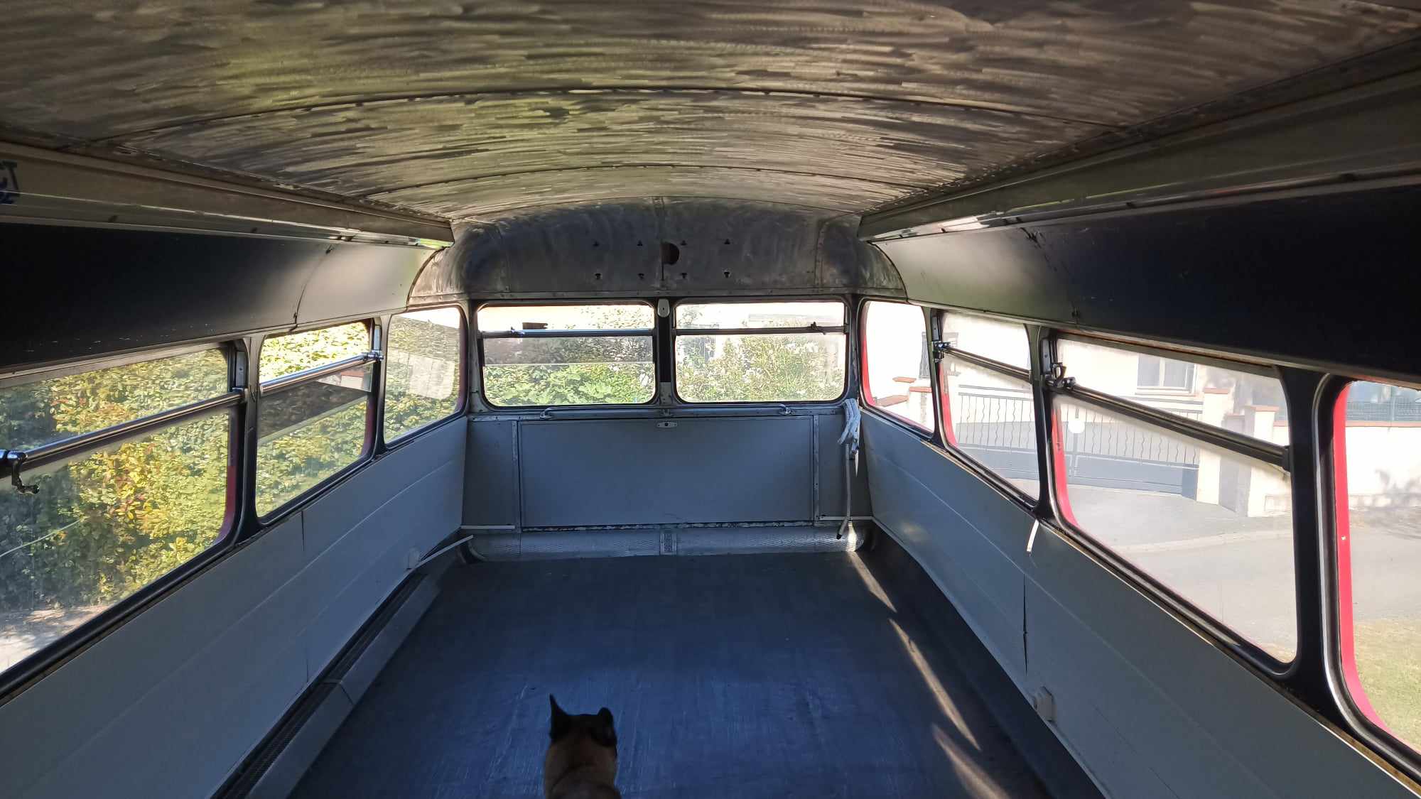 Le petite bus en haut